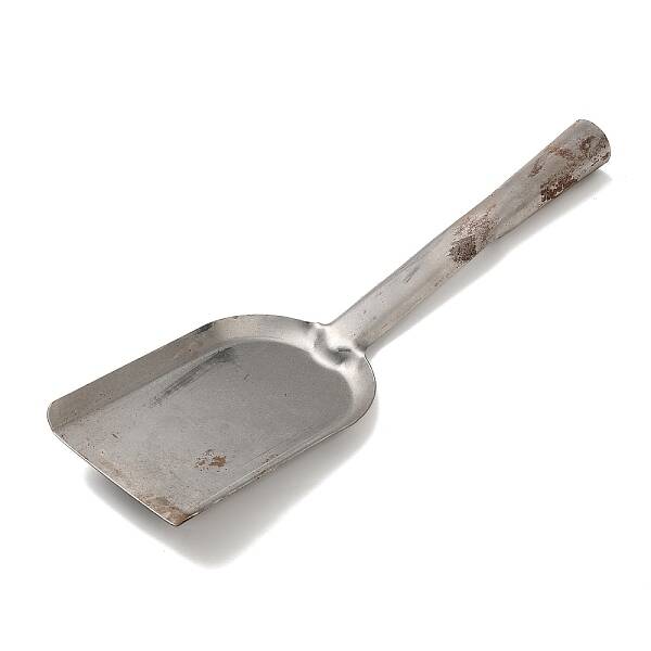 (Defective Closeout Sale: Rusting)