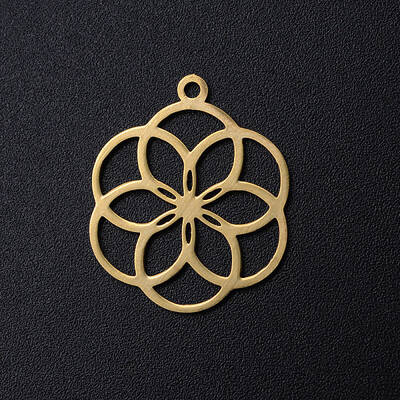 Ion Plating(IP) 304 Stainless Steel Filigree Charms