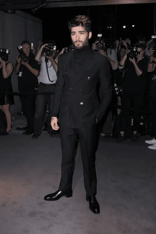 Suit And Turtleneck Combo - Turtleneck Prom Outfits - Prom Turtleneck  Black Suit