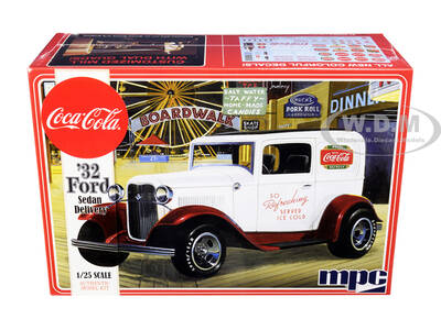 Skill 3 Model Kit 1932 Ford Sedan Delivery \