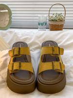 Women's Fashionable Solid Color Hollow Out Design Slides, Casual Comfortable Platform Slippers for Beach, All-match Slides fo...
