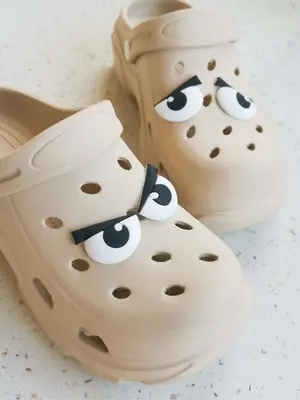 Cute Funny Eye Design Shoe Charms, Novelty Shoe Decoration Accessories, DIY Shoe Buckle for Clogs, Shoes Decorations for Men ...