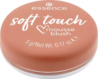 essence Soft Touch blush in cream color 10 Cozy Clay 5 g