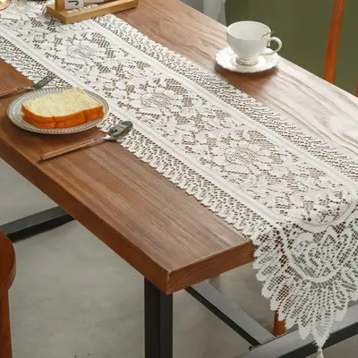 Lace Design Decorative Table Runner, Non-slip Tablecloth, Dinner Table Mat for Home Festival Party