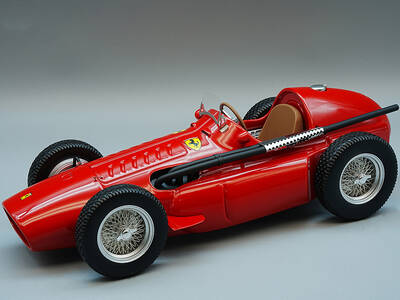 Ferrari F1 555 Super Squalo Nino Farina Test Drive (1955) Limited Edition to 55 pieces Worldwide Mythos Series 1/18 Model...