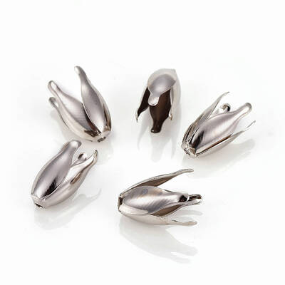 4-Petal Iron Bead Caps