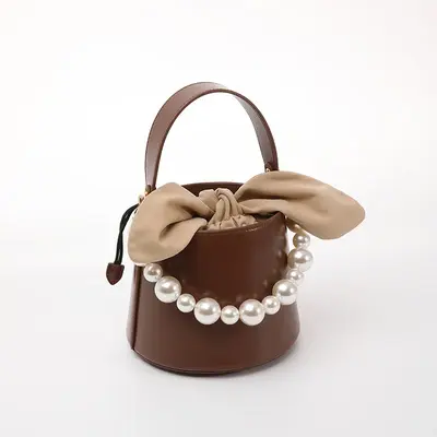 Smting leather pearl chain bucket bag