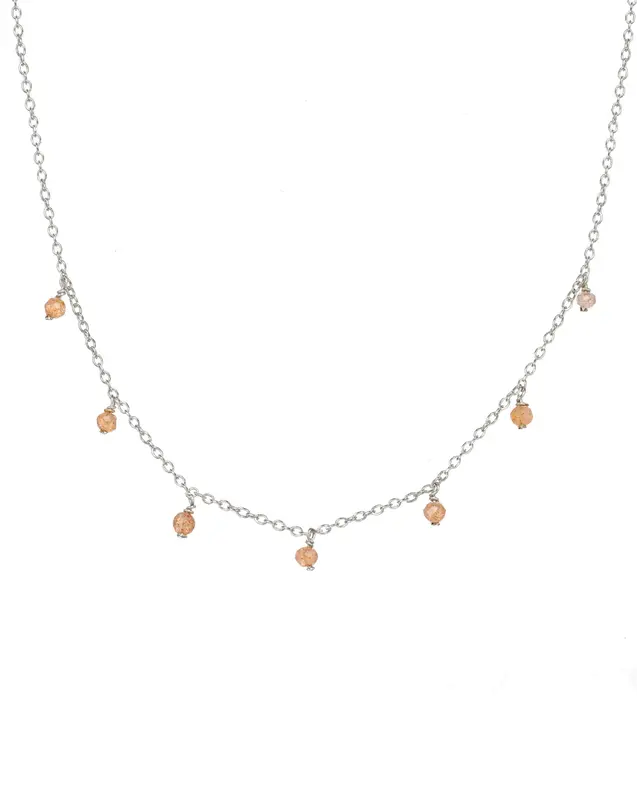 Cuy Necklace | Gemstone: Peach Moonstone | Metal Color: Silver