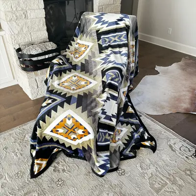 Z Sandpearl Southwestern Oversized Blanket 82\
