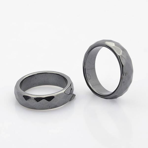 Faceted Magnetic Synthetic Hematite Finger Rings