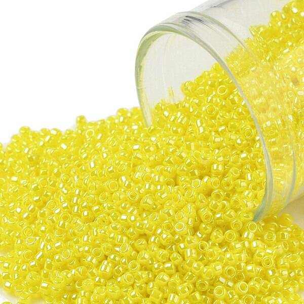 TOHO Round Seed Beads