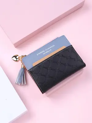 Fashion Color-Block PU Leather Texture Zipper Short Wallet for Women, Tassel Heart-Shaped Pendant Decorated with Multiple Car...