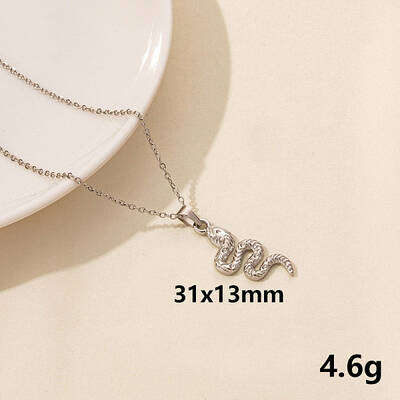 304 Stainless Steel Serpentine Pendant Necklaces