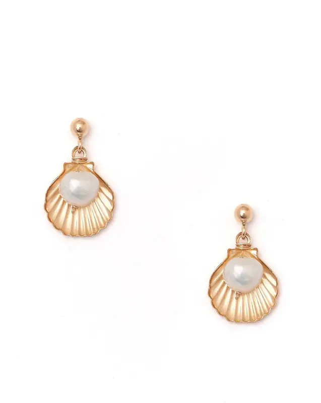 Belle Earrings | Metal Color: Gold