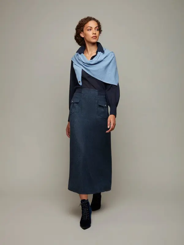 LOCH | Cashmere Triangle Scarf | Color: Sky Blue