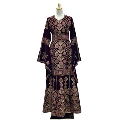 Luxurious Velvet Mermaid Embroidered Thoub - Elegant Formal Wear