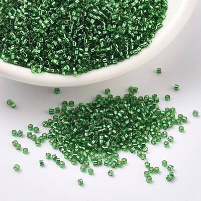 MIYUKI Delica Beads