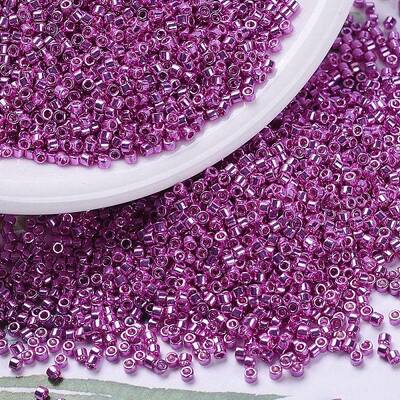 MIYUKI Delica Beads