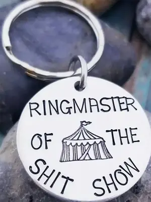 Creative Fashion Letter Pattern Slogan Metal Keychain, Round Shaped Stainless Steel Keychain for Bag Car Men & Women, Trendy ...