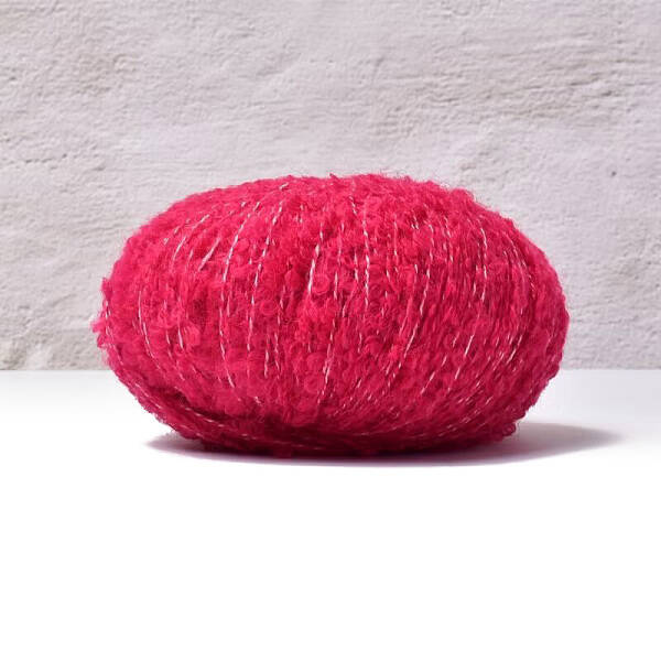 Wool and Polyester Yarn