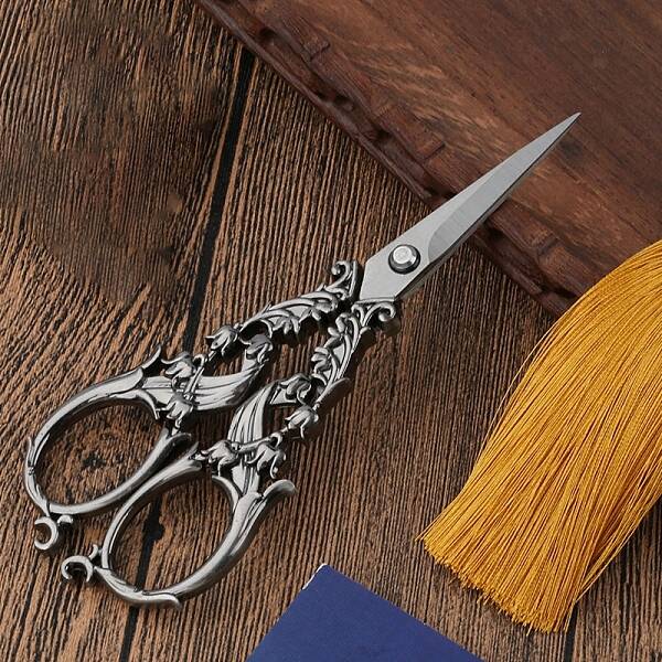 Campanula Stainless Steel Scissors