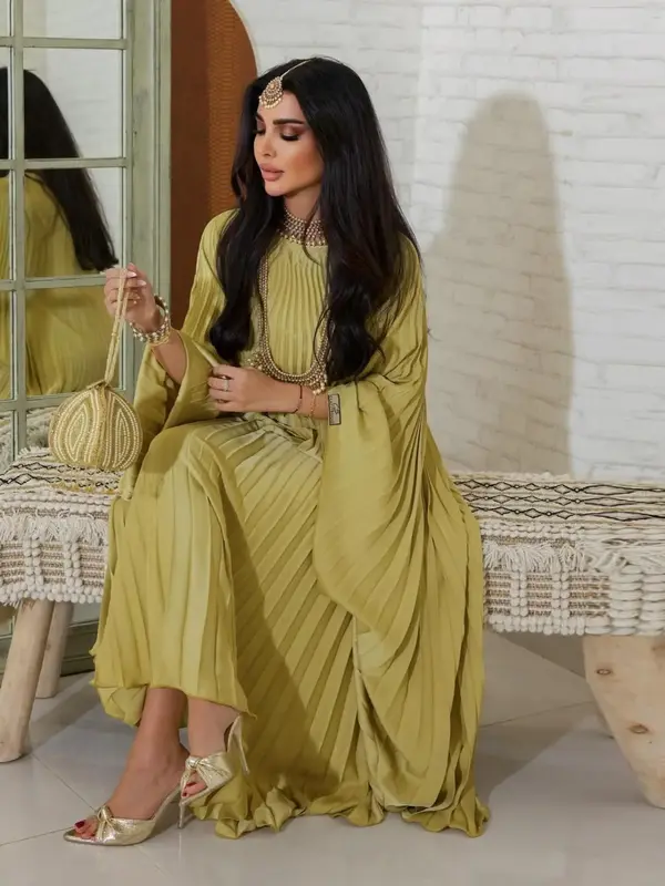 Arabic Clothing-Women's Solid Color Pleated Round Neck Batwing Sleeve Arabian Dress, Modest Long Sleeve Crew Neck Long Dress...