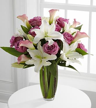 Flowing Luxury Rose and Lily Bouquet