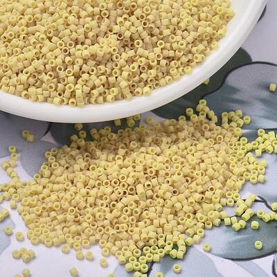 MIYUKI Delica Beads