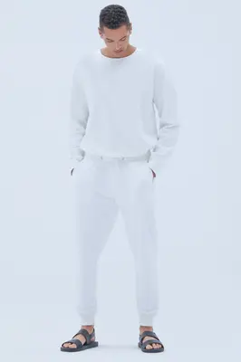 Core Jogger in White | Size: M