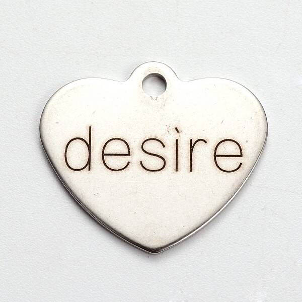 Non-Tarnish 201 Stainless Steel Heart Pendants
