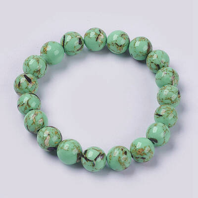 Natural Sea Shell and Synthetic Turquoise Assembled Beaded Stretch Bracelet