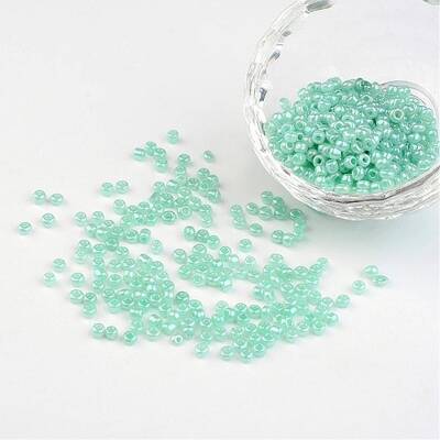 8/0 Ceylon Round Glass Seed Beads