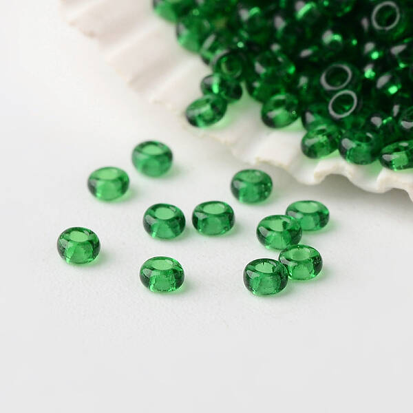 12/0 Grade A Round Glass Seed Beads