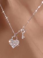 Heart & Key Design Pendant Necklace, Love Heart Necklace, Daily Clothing Decor, Trendy All-match & Exquisite Jewelry for Birt...