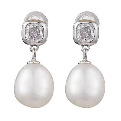 Natural Pearl Ear Studs