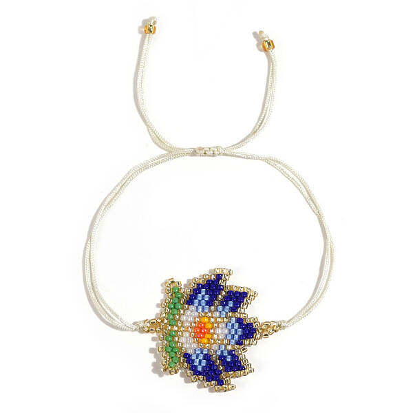 Exquisite Handmade Beaded Lotus Bracelet with Chinese Style Design
