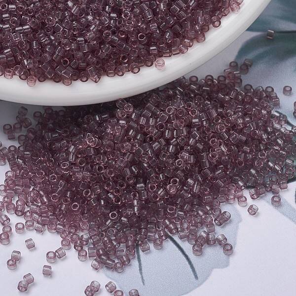 MIYUKI Delica Beads