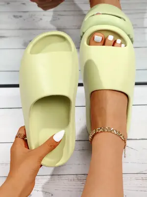 Women's Summer Solid Color Flat Slides, Casual Soft Comfortable Platform Slippers for Daily Wear, Silent No-slip Shower Slipp...