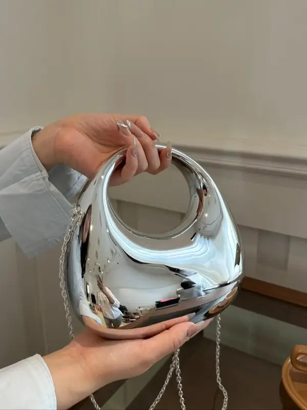 Fashionable Solid Color Evening Bag, Fall New Women's Elegant Chain Strap Metal Texture Designer Bag for Party, Casual Trendy...