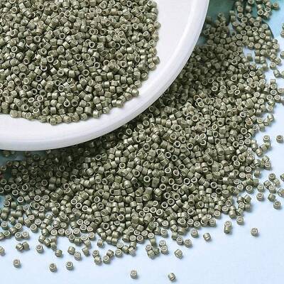 MIYUKI Delica Beads