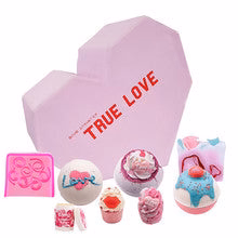 Bomb cosmetics True Love Gift Set