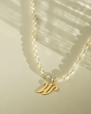 Quincy Initial Necklace | Metal Color: Gold | Style: W