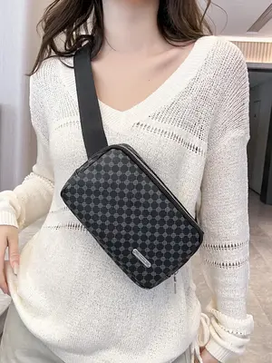 Women's Fashion Polka Dot Print Fanny Pack, Casual Solid Color Zipper Belt Bag for Daily Used, Lightweight Sporty Multi-pocke...