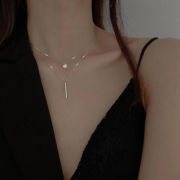 Alloy with Rhinestone Double-Layer Necklaces