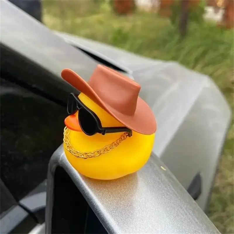 Cute Cartoon Duck Car Decoration, Rubber Duck Car Dashboard Ornament with Hat & Necklace & Sunglasses