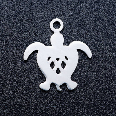 Non-Tarnish 201 Stainless Steel Pendants