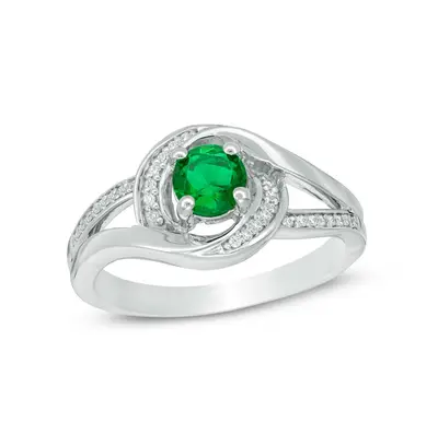 10K White Gold Round Cut Emerald and 0.1 CT. T.W. Natural Diamond Swirl Frame Split Shank Engagement Band