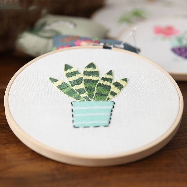 DIY Flat Round Embroidery Kits
