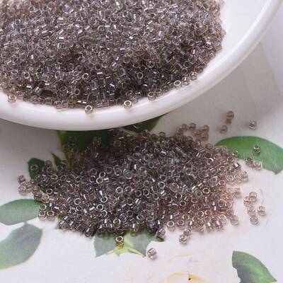 MIYUKI Delica Beads