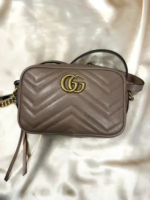 Pre-owned GUCCI Leather Crossbody Bags Marmont Tan Camera Bag